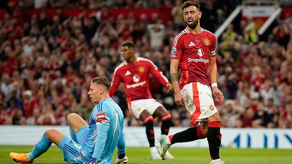 | Photo: AP/Dave Thompson : EFL Cup 2025-26 Round 2 Guide: Preview, Fixtures, Live Streaming - All You Need To Know